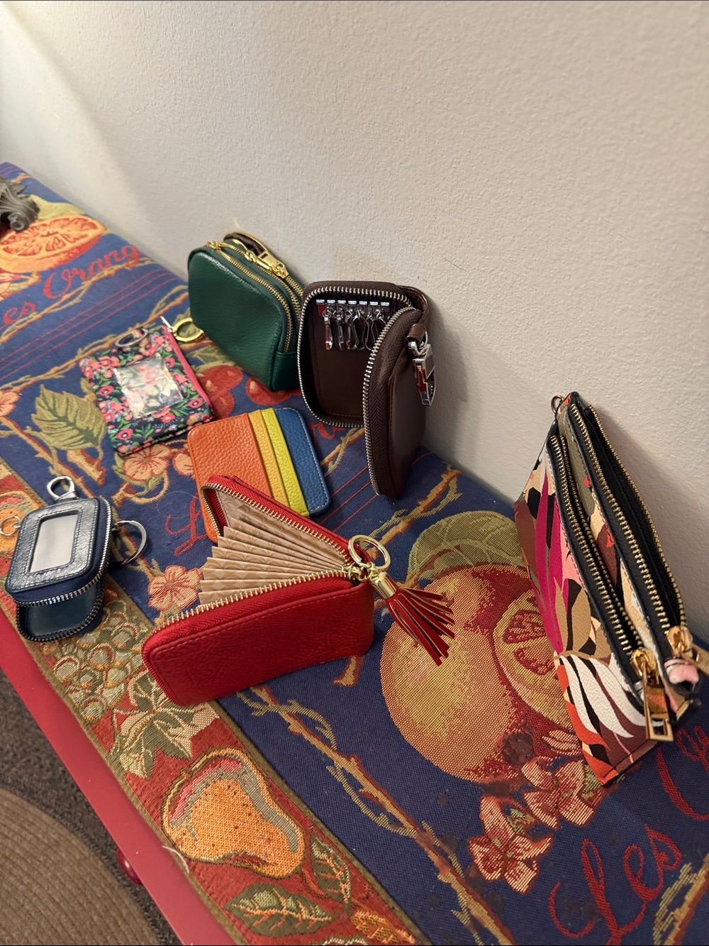Multi-Color Leather Card Wallet and Key Pouch Set - Picture 4 of 4